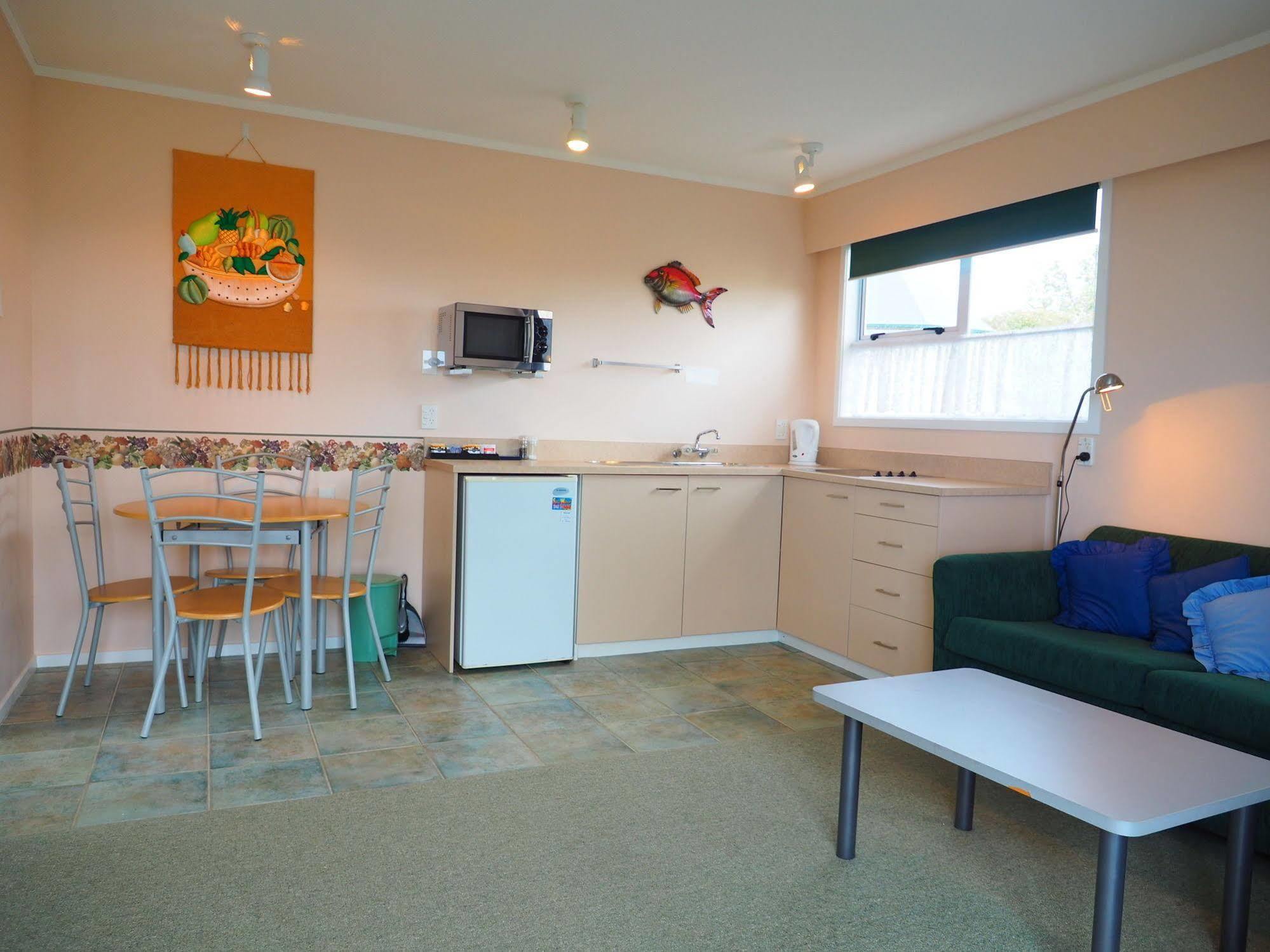 Cook'S Lookout Motel Paihia Exterior photo